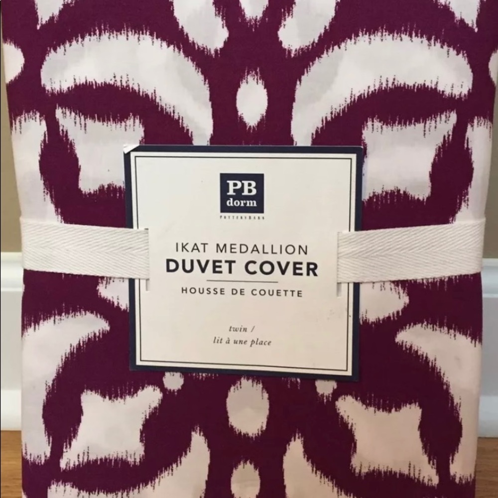 PB Dorm duvet - Picture 1 of 3